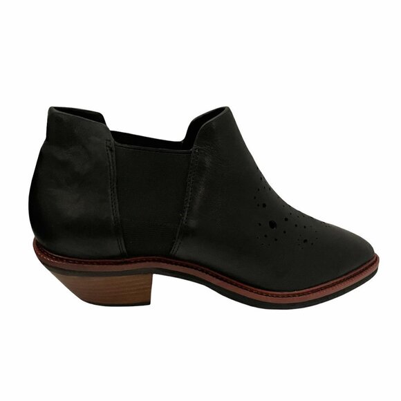 Kelsi Dagger Brooklyn Women's EUC Crestone Black Leather Perforated Booties Sz 7 - Picture 4 of 10